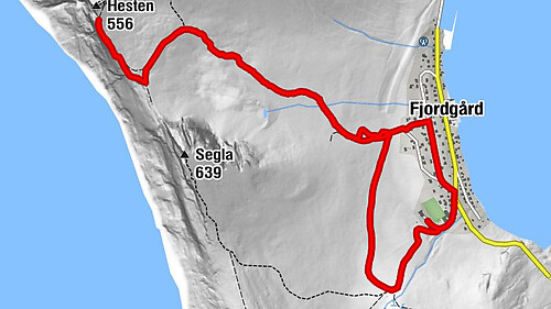 Senja - Fjordgård - Hesten - Segla Grill og Pub